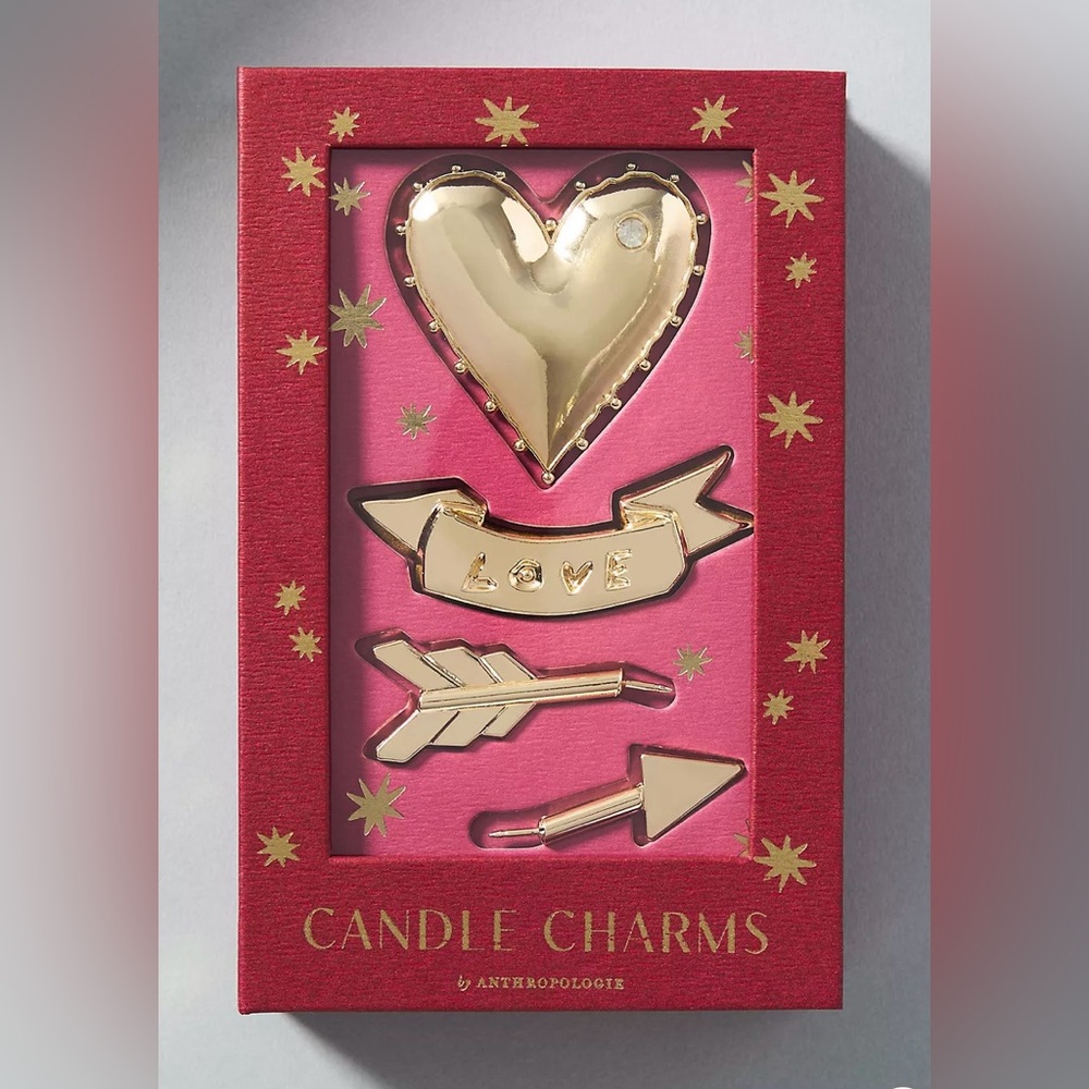 NWT ANTHROPOLOGIE CANDLE CHARM GOLD HEART CHARMING PIN DECOR IN GIFT BOX